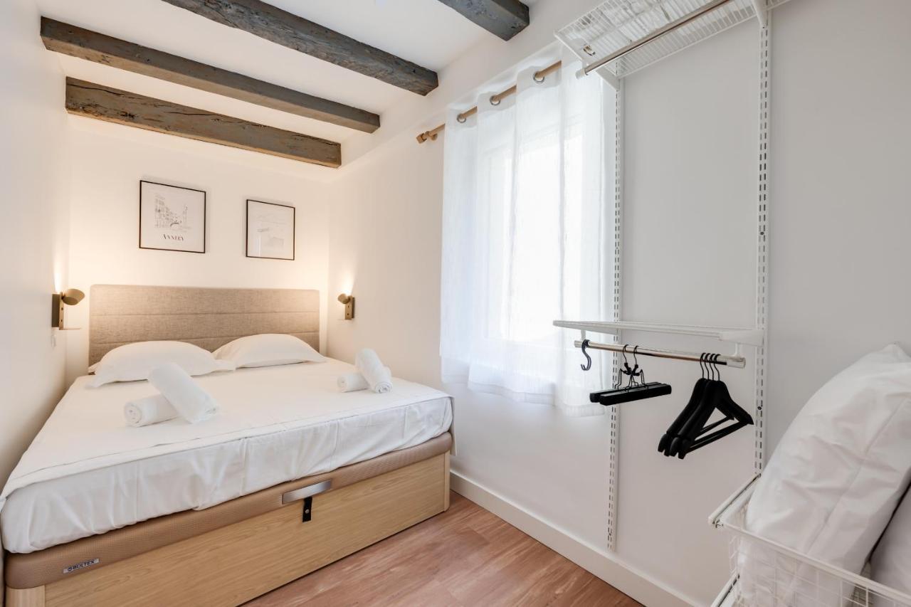 L'Escale Bleue Apartment Annecy Bagian luar foto