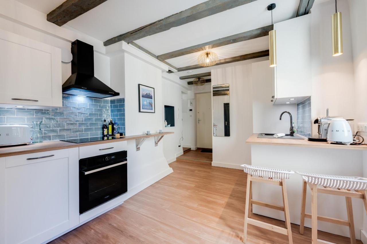 L'Escale Bleue Apartment Annecy Bagian luar foto